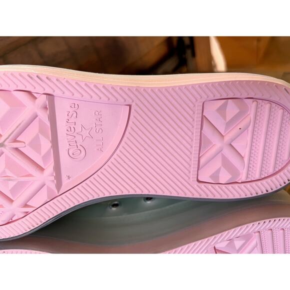 Converse Chuck Taylor 70 Hi Patent Leather Sz W 8.5- M 6.5 Unisex Mint Green - Picture 7 of 10